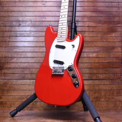 Squier Sonic® Mustang®, Torino Red image 3