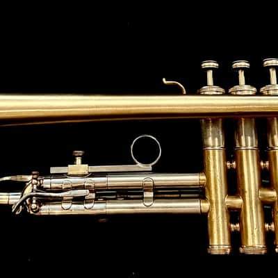 F.E. Olds & Son Super Trumpet 1947 - Brushed and polished lacquer image 3