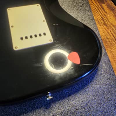 Squier Affinity Series Stratocaster 21-Fret with Rosewood Fretboard 2004 - Black image 21