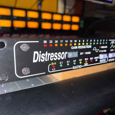 Empirical Labs EL8-X Distressor with British Mode 2010s - Black image 2