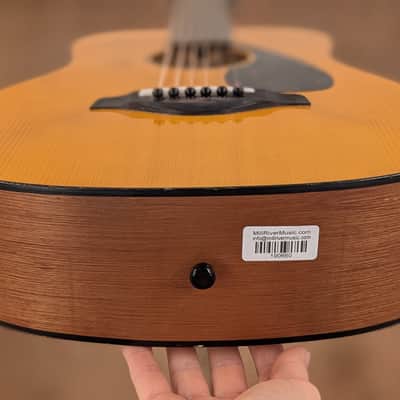 Yamaha FG-Junior JR1 Acoustic Guitar w/Gig Bag - Used image 7