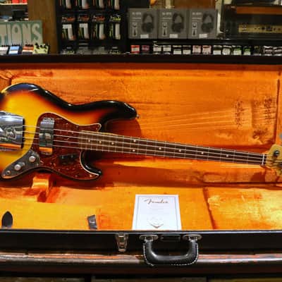 FenderCustom Shop Time Machine 1962 Jazz Bass Relic - 3-Color Sunburst image 2