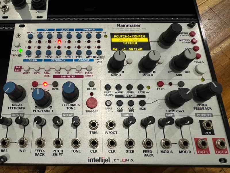 Intellijel Cylonix Rainmaker 16-Channel Delay and Resonator Eurorack Synth Module 2016 - Present - White image 1