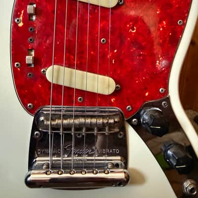 Fender Mustang Guitar with Rosewood Fretboard 1967- White Refin image 3