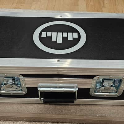 Temple Audio Hard Travel Case + Solo 18 Board image 2