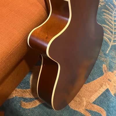 Godin 5th Avenue CW Kingpin II Rare Bigsby Tremelo Hollowbody Guitar image 8