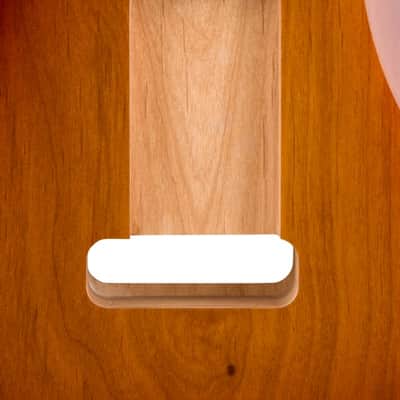 Fender Deluxe Series Stratocaster HSH, Alder Body, 2-Point Bridge Mount, 3-Color Sunburst image 9