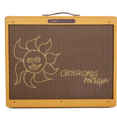 Crossroads Antigua Fender Twin Amp and Blackie Strat image 3