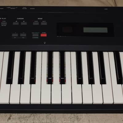 Yamaha SY35 Dynamic Vector Synthesizer Keyboard