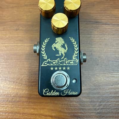 Decibelics Golden horse - Black image 1