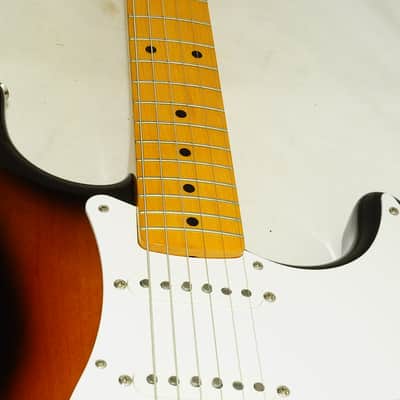 Excellent Fender Japan ST57-US Stratocaster 2TS R Serial Electric Guitar Ref No.5036 image 6