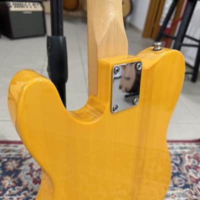 Fender Standard Telecaster, Maple Fingerboard, Black Pickguard, Butterscotch Blonde image 9