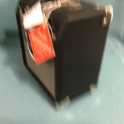 Fender Frontman 10G 10-Watt 1x6" Guitar Practice Amp 2007 - Present - Black image 3