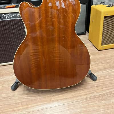 Fender FA-450CE 4-String Maple / Mahogany Acoustic Bass with Laurel Fretboard 3-Tone Sunburst image 8