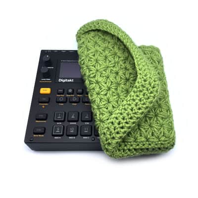 Jasmine stitch crochet dust cover for Elektron Digitakt and Digitone - Avocado image 1