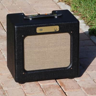 Carl's Custom Amps British Champion 8 inch Combo  Champ meets Plexi image 1