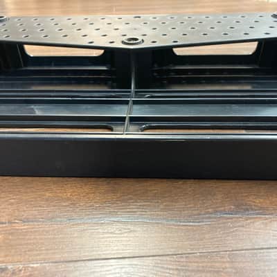 SKB 1SKB-PB1712 Pedalboard 2020 - Present - Black image 8
