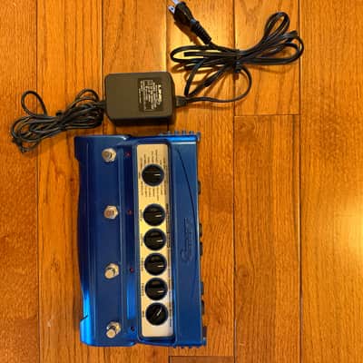 Line 6 MM4 Modulation Multi Effect - Blue