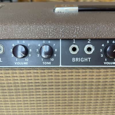 1963 Fender Deluxe 6G3 Guitar Amplifier / Tube Combo Amp image 3