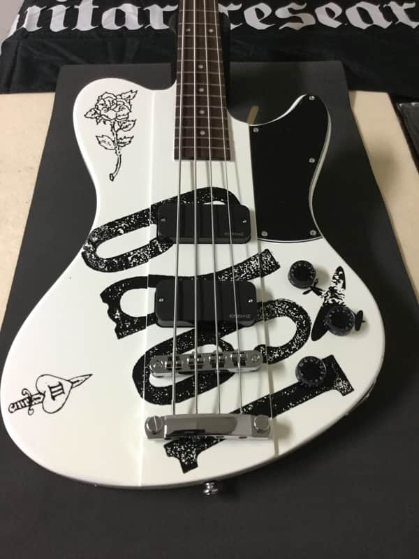 Schecter Simon Gallup Ultra Spitfire Signature Bass image 2