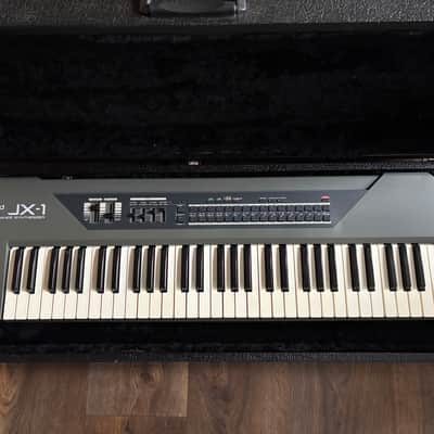 Roland JX-1 61-Key Performance Synthesizer 1991 - 1992 - Black