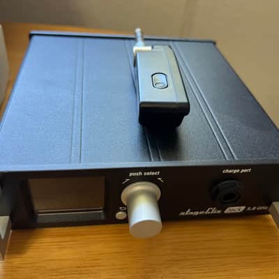 Stageclix Jack v4 Pro Guitar Wireless System plus Extension Kit image 3