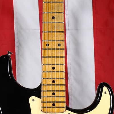 Fender Eric Johnson Stratocaster with Maple Fretboard - Black image 4