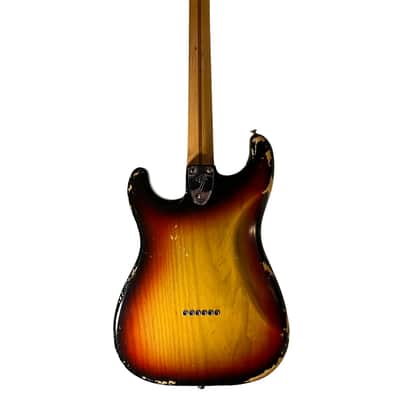 Fender Stratocaster Hardtail with 3-Bolt Neck, Maple Fretboard - 1977 - Sunburst image 2