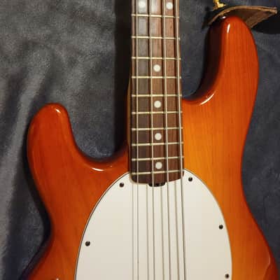 Music Man Ernie Ball Music Man Sting Ray 4 H Left Handed 1996 SUNBURST ROSEWOOD image 3