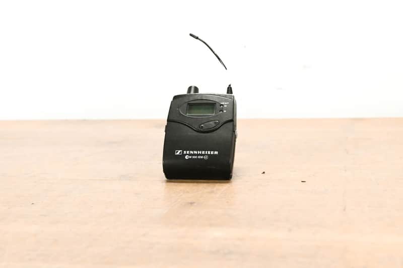 Sennheiser EK 300 IEM G3 Wireless Bodypack Receiver G Range: 566-608 MHz CG0132Z image 1