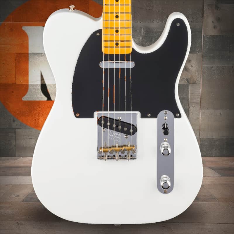 Fender American Vintage II 1951 Telecaster Maple Fingerboard - Prototype White image 1