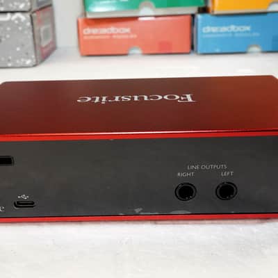 Focusrite Scarlett Solo 3rd Gen USB Audio Interface 2019 - Present - Red / Black image 4