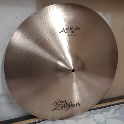 Zildjian 20" A Series Medium Ride Cymbal image 3