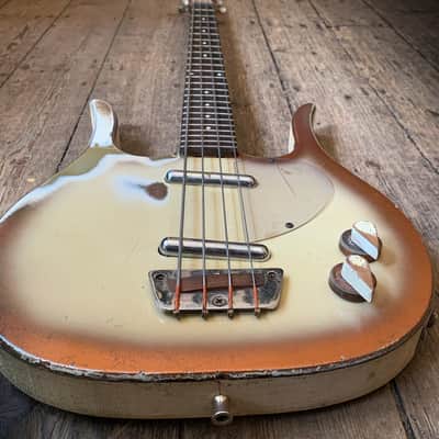 1959 Danelectro Longhorn Bass in Copperburst image 14