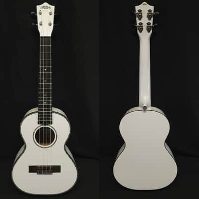 Lanikai Julia Michaels White Pearl Tenor Signature Ukulele w/i ag image 2