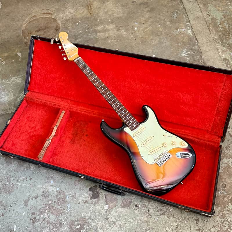 Fender Stratocaster ST62
