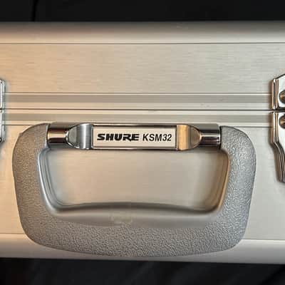 Shure KSM32 Cardioid Condenser Microphone 1998 - Present - Champagne image 9