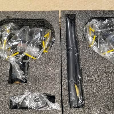 Neat Microphones King Bee 2020s Black/Yellow Pair with  Beeline quad conductor XLR mic cables image 5