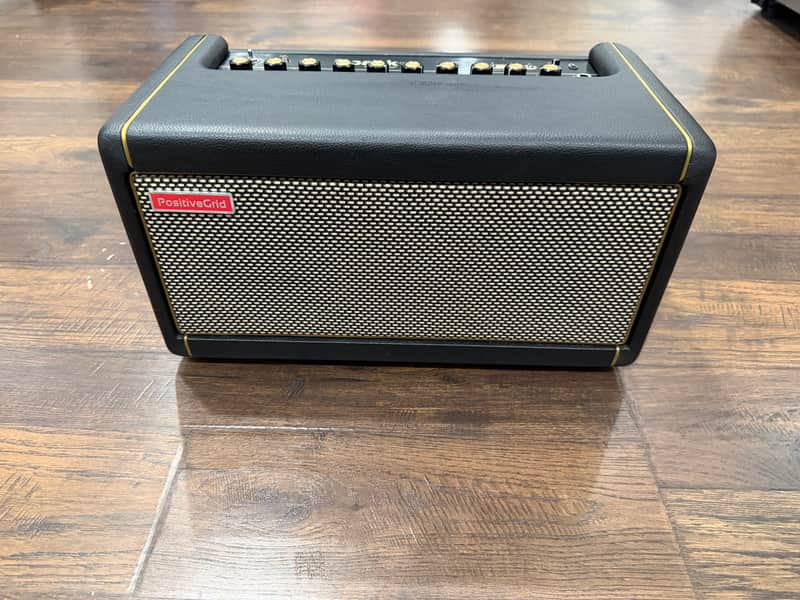 Positive Grid Spark 40 1st Gen Guitar Amp - Works Great, Minor Cosmetic Wear image 1