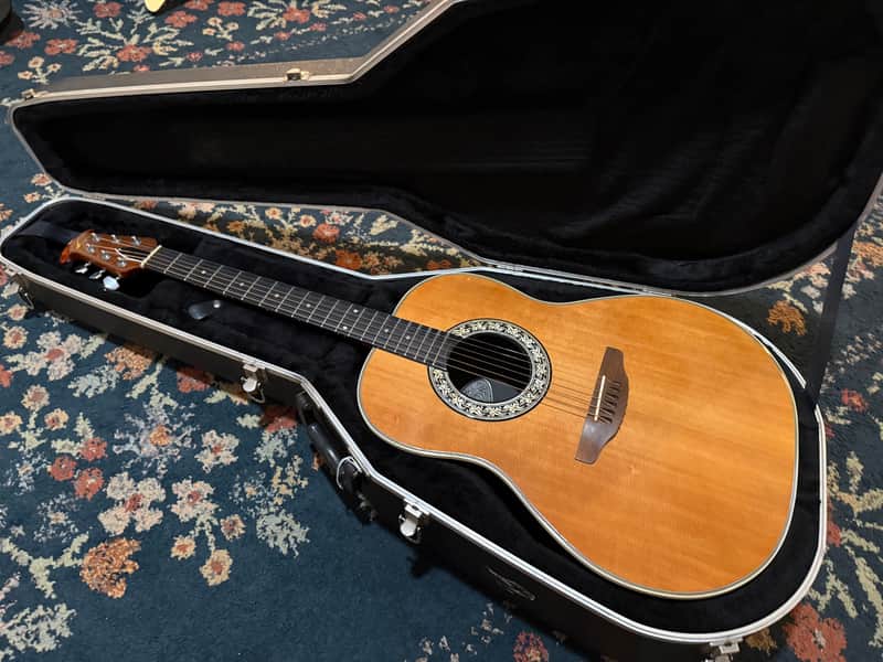 Ovation 1121-4 Artist Balladeer - USA image 1