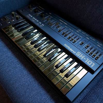 Roland SH-101 1982 - Custom Black & Gold Finish by GhostInMPC (Japan) image 2