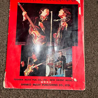Used Vintage The Beatles Hits English & Japanese Addition Sheet Music Book Shinko Music Publishing image 1