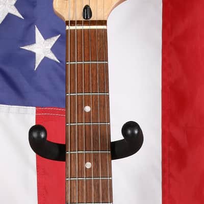 Squier Affinity Stratocaster Junior HSS - 3-Color Sunburst image 3