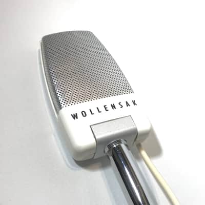 Vintage 1950’s Wollensak by Shure B-162-4 Dynamic Microphone with Stand - Cool Retro 50’s Styling! image 2