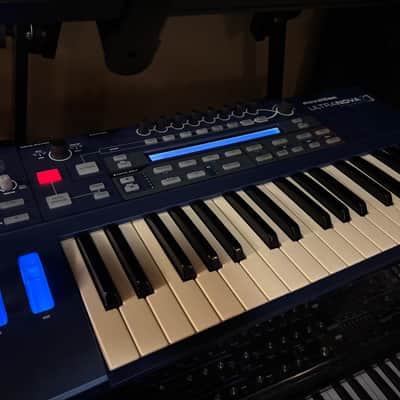 Novation UltraNova 37-Key 20-Voice Synthesizer | Reverb