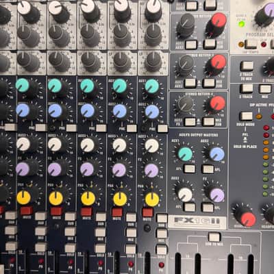 Soundcraft FX16ii 16-Channel Mixer with Lexicon Effects Processor 2010s - Blue image 5
