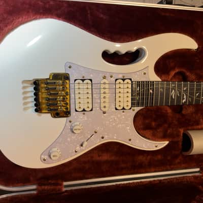 Ibanez JEM7V-WH Steve Vai Signature 2008 Team J-Craft White image 2