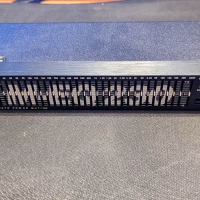 Alesis M-EQ230 2000 image 4