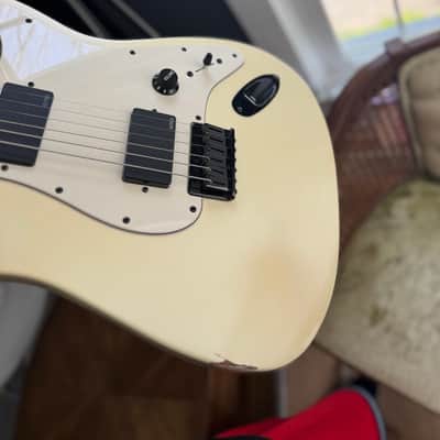 Fender Jim Root Artist Series Signature Stratocaster 2010 - 2019 - Flat White image 8