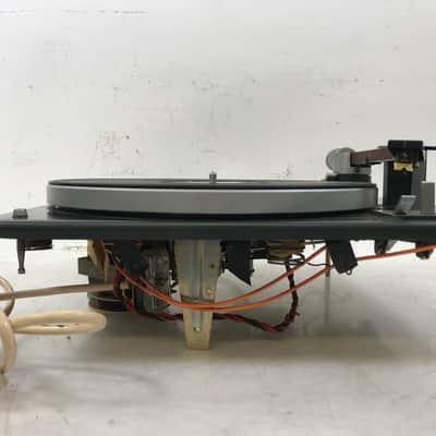 Garrard Lab-80 Turntable image 2